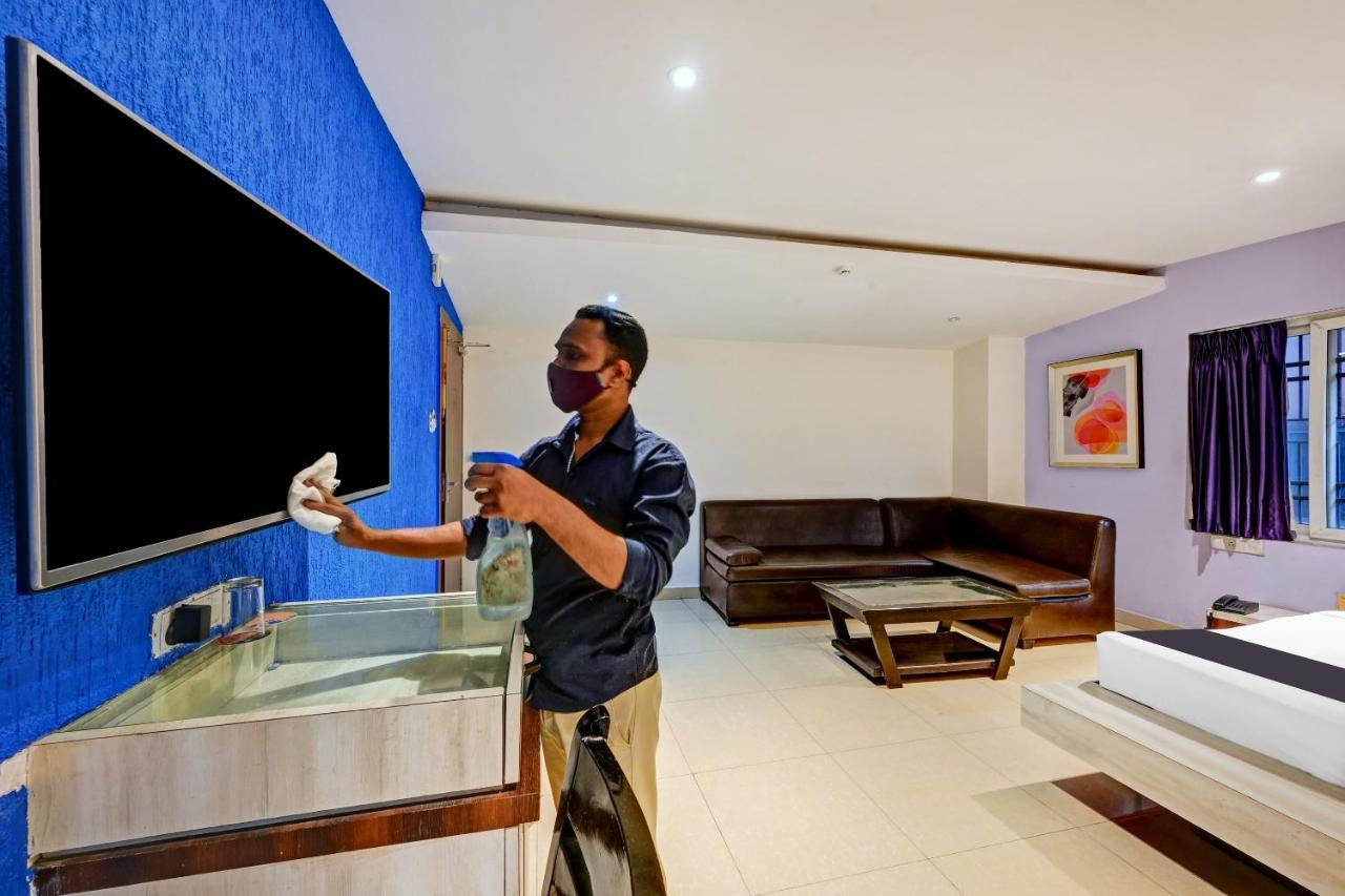 Hotel Townhouse Oak Pentagon Residency Bhubaneswar Exterior foto